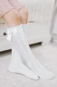 Rajstopy dziecięce - Podkolanówki dziecięce białe ażurowe z kokardką - miniaturka - grafika 1