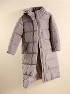 Kurtki i płaszcze dla dziewczynek - Reserved - Długi pikowany płaszcz z kapturem - beżowy - miniaturka - grafika 1