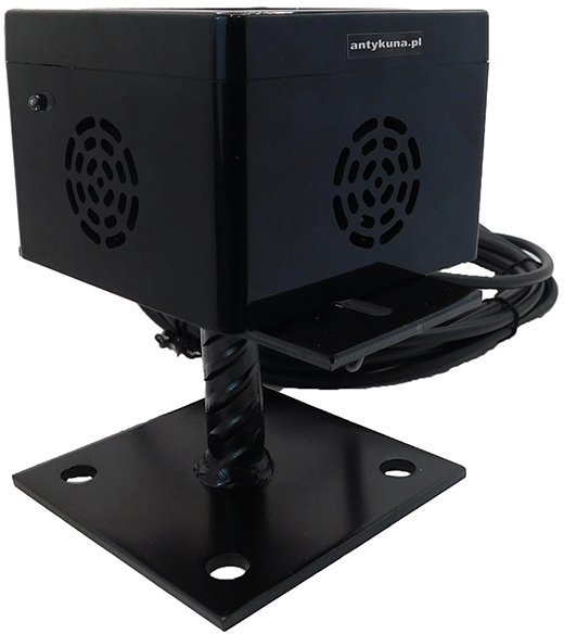 Odstraszacz PREDATOR LIGHT&FLASH błyskający diodami działa tylko w nocy na 4 strony, na parkingu, na stopce, zasilanie 230V