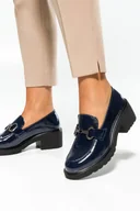Mokasyny damskie - Granatowe mokasyny damskie lakierowane na klocku ze sprzączką Casu JW24X6-N-41 - miniaturka - grafika 1