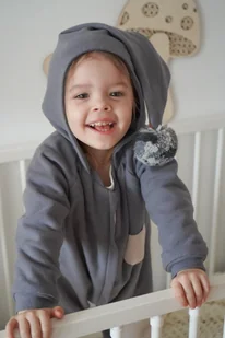 Hi Little One kombinezon całoroczny z kapturem TOG 2,0 OverSize BOHO Iron roz M Pom Pom - Kombinezony dla dzieci - miniaturka - grafika 1