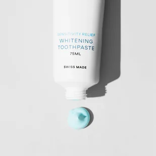 ALPINE WHITE Whitening & Care Whitening Toothpaste Sensitivity Relief 75 ml - Pasty do zębów - miniaturka - grafika 2