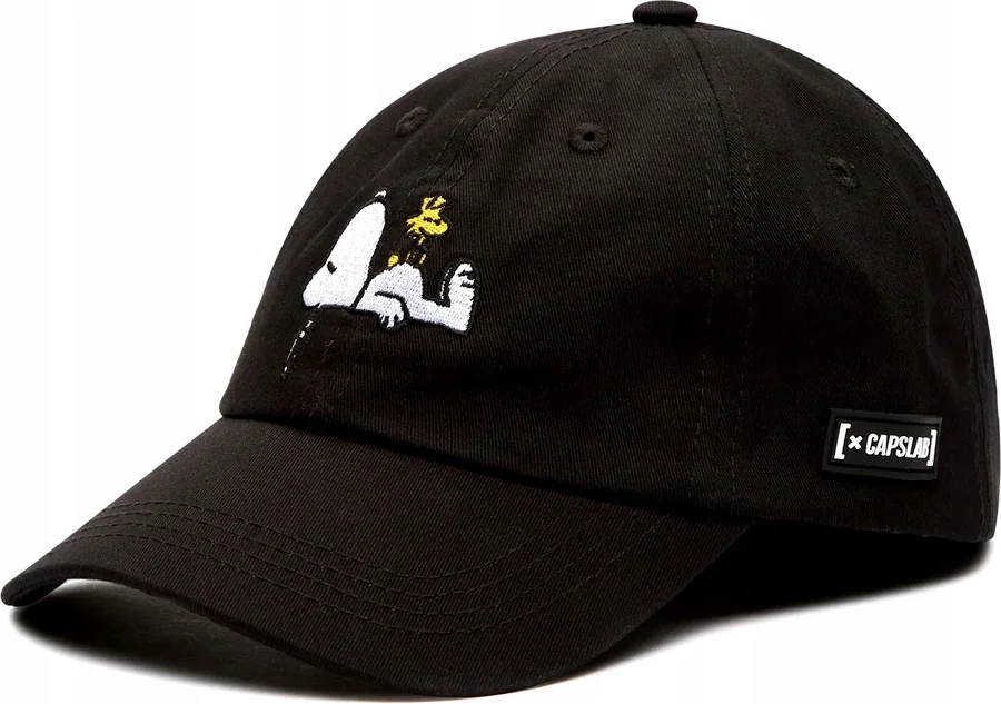 CZAPKA Z DASZKIEM CAPSLAB SNOOPY PEANUTS WORLDWIDE TRUCKER CAP CZARNA RZEP