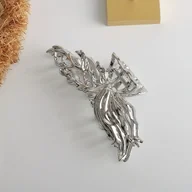 Ozdoby do włosów - TEMU Prosty i Elegancki Klips do Włosów z Srebrnymi Skrzydełkami, Średni Rozmiar – Akcesorium do Stylizacji Włosów dla Kobiet, Wysokiej Jakości - miniaturka - grafika 1