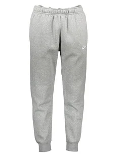 Nike Spodnie dresowe "Club Fleece" w kolorze szarym - Spodnie sportowe męskie - miniaturka - grafika 1