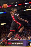 Podkładki pod mysz - PODKŁADKA POD MYSZ Z Nadrukiem 22x18 cm NBA LeBron James Miami Heat Prezent - miniaturka - grafika 1