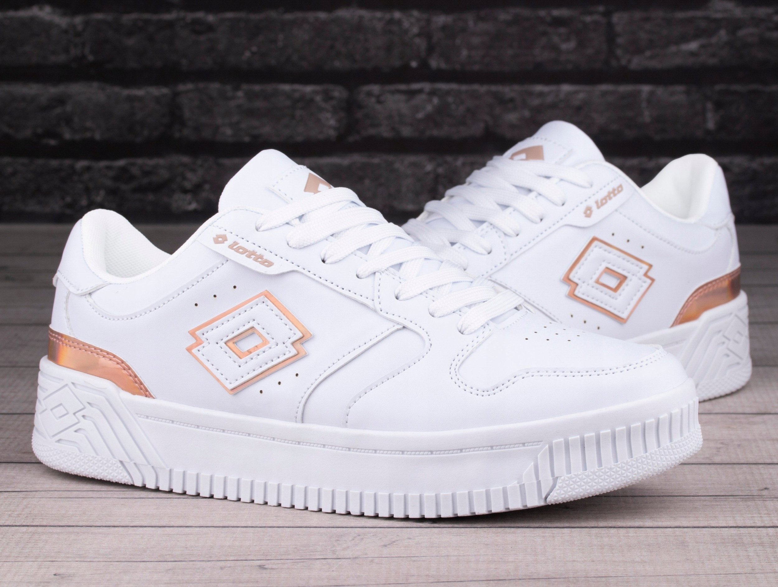 Lotto Lotto Scopi GC 2400040W-1086 białe 36