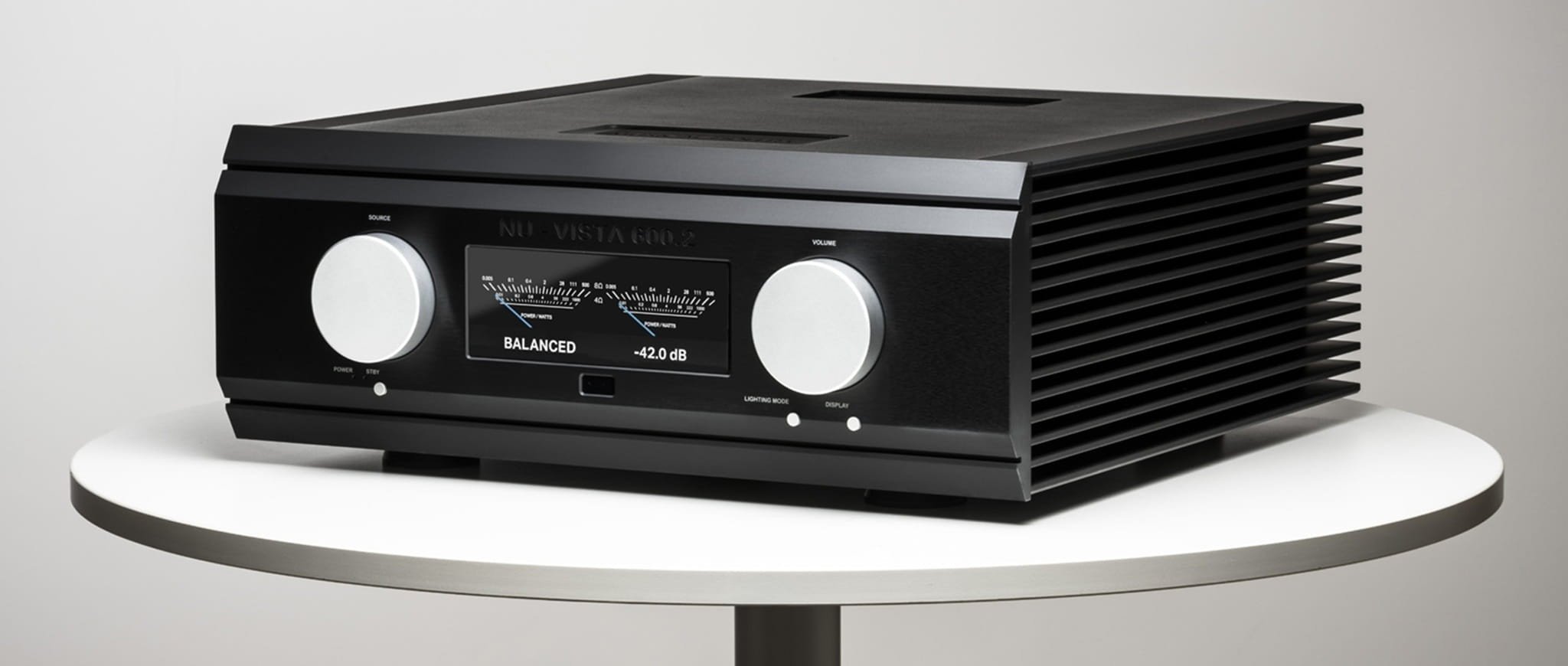 Musical Fidelity Wzmacniacz NU Vista 600.2 Black