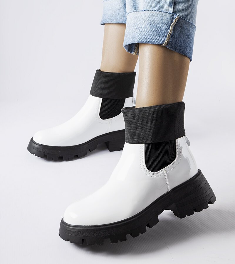 Białe wsuwane botki workery Breolungi-39