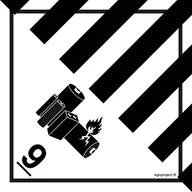 Systemy ekspozycyjne i znaki informacyjne - MB018 RÓŻNE MATERIAŁY I PRZEDMIOTY NIEBEZPIECZNE, FN - FOLIA SAMOPRZYLEPNA; (400X400MM) - miniaturka - grafika 1