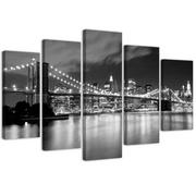 Obrazy i zdjęcia na płótnie - Obraz pięcioczęściowy na płótnie, Brooklyn Bridge nocą czarno-biały (Rozmiar 200x100) - miniaturka - grafika 1