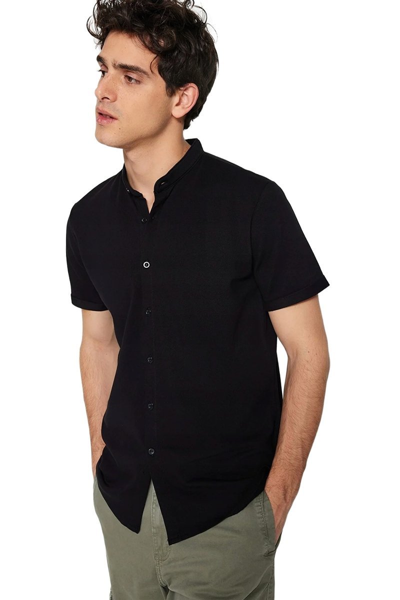 TRENDYOL MAN CZARNA KOSZULA MĘSKA Z KRÓTKIM RĘKAWEM I STÓJKĄ XXL 5DA
