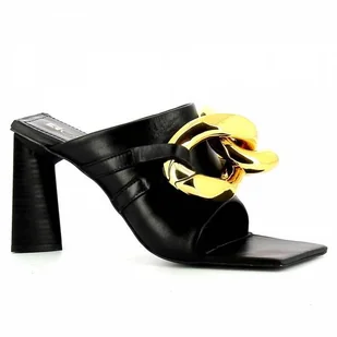 Czarne klapki na obcasie z łańcuchem CARINII - Carinii - Klapki i japonki damskie - miniaturka - grafika 1