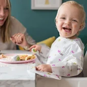 Elektroniczne nianie i monitory oddechu - Tidy Tot Tidy Tot - Blw Tidy Tot  -  2 Śliniaczki Jednorazowe Wodoodporne - miniaturka - grafika 1