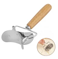 Formy do ciast - Wykrawacz Do Ciasta Na Pierogi 10cm Kinghoff Kh-1619 - miniaturka - grafika 1