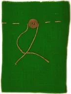 Opakowania i torebki na prezenty - Worek jutowy prezentowy OZDOBNY GUZIK 25x20 zielony - miniaturka - grafika 1