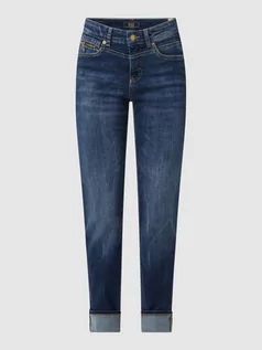 Spodnie damskie - Jeansy o kroju straight fit z dodatkiem streczu model ‘Rich’ - grafika 1
