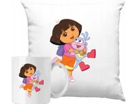 Gadżety dla niej i dla niego - ZESTAW PODUSZKA + KUBEK Dora Poznaje Świat Pomysł Na Prezent +IMIĘ #6 - miniaturka - grafika 1
