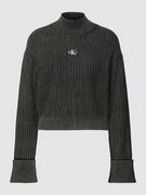 Swetry damskie - Sweter z dzianiny z naszywką z logo - miniaturka - grafika 1