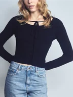 Swetry damskie - Reserved - Sweter z wiązaniem - czarny - miniaturka - grafika 1