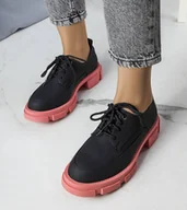 Botki damskie - Czerwone półbuty na masywnej podeszwie Kay-39 - miniaturka - grafika 1