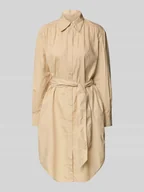 Sukienki - Sukienka o długości do kolan z wiązanym paskiem model ‘Delegant’ - miniaturka - grafika 1