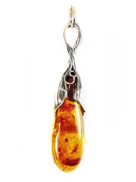 Wisiorek srebrny z bursztynem, handmade 640-4