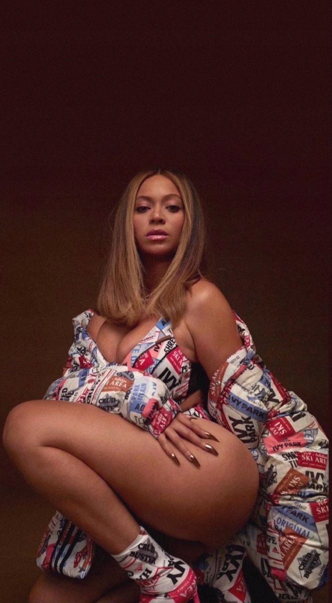 PODKŁADKA POD MYSZ Z Nadrukiem 22x18 cm BEYONCE Muzyczny Tekst Prezent