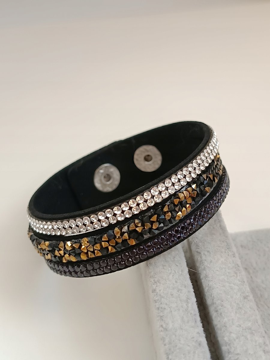 KLASYK PIĘKNA EFEKTOWNA CZARNA ZŁOTA BRANSOLETKA PASEK CYRKONIE NA ZATRZASK