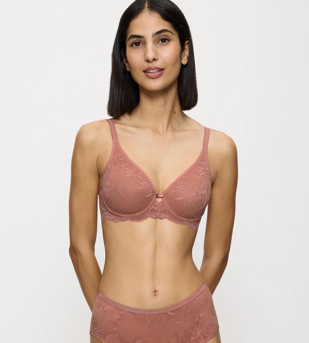 Biustonosz Triumph Amourette Charm T W koronkowy z fiszbinami 85G