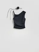Koszulki i topy damskie - Reserved - Top z ozdobną różą - czarny - miniaturka - grafika 1