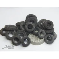 Akcesoria i części modelarskie - Zużyte opony - Uniwersalne - miniaturka - grafika 1