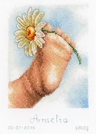 Pasmanteria - Haft krzyżykowy, Zestaw do haftu, Dziecięca stópka - miniaturka - grafika 1