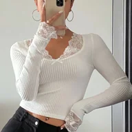 Bluzki damskie - TEMU Elegancka Biała Tunika z Koronkowym Wykończeniem dla Kobiet - Bluzka w Stylu A-Line'owym, Rękawy Falbankowe i Gładki Faktura, Okrągły Dekolt, - miniaturka - grafika 1