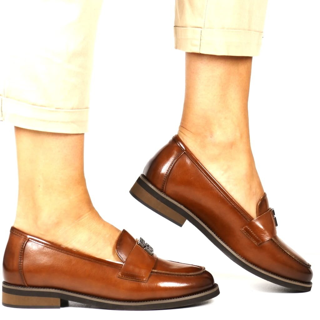 DAMSKIE MOKASYNY PÓŁBUTY NA PŁASKIEJ PODESZWIE POTOCKI 19312 BRĄZOWE