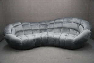 Sofa Owalna Retro Tapicerowana I Pikowana Popielata 315 Cm B 6567 - Sofy i kanapy - miniaturka - grafika 1
