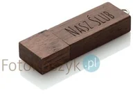 Pendrive - Pendrive grawerowany Nasz Ślub 2.0 ciemne drewno (32GB) - miniaturka - grafika 1