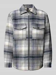 Kurtka koszulowa o kroju regular fit z podszewką z futerka i nakładanymi kieszeniami na piersi - Kurtki męskie - miniaturka - grafika 1