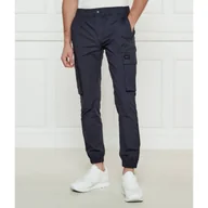 Spodnie męskie - CALVIN KLEIN JEANS Spodnie cargo Skinny fit - miniaturka - grafika 1