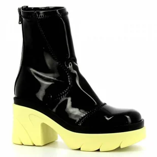 Czarne lakierowane botki na platformie CARINII - Carinii - Botki damskie - miniaturka - grafika 1
