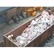 Akcesoria i części modelarskie - Gruz z szaro-czerwonych cegieł 150 g - miniaturka - grafika 1