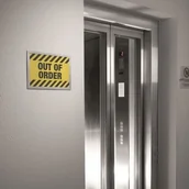 Systemy ekspozycyjne i znaki informacyjne - Durable Ramka magnetyczna A4 DURAFRAME WALLPAPER srebrna 1szt. /484323/ DU246-15 - miniaturka - grafika 1