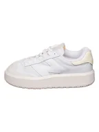 Trampki damskie - New Balance Skórzane sneakersy "302" w kolorze białym - miniaturka - grafika 1