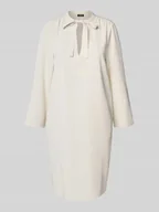 Sukienki - Sukienka o długości do kolan z wycięciem w kształcie łezki model ‘Darcy’ - miniaturka - grafika 1