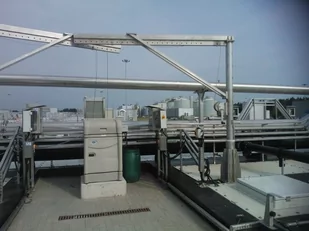 Żuraw ze stopą i wciągarką ręczną z liną (udźwig: 500 kg, wysokość podnoszenia: 3000 mm) 95882089 - Wyposażenie gospodarstwa rolnego - miniaturka - grafika 1