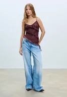 Koszulki i topy damskie - Stradivarius Asymetryczny koronkowy top z falbanami Fioletowy XS - miniaturka - grafika 1