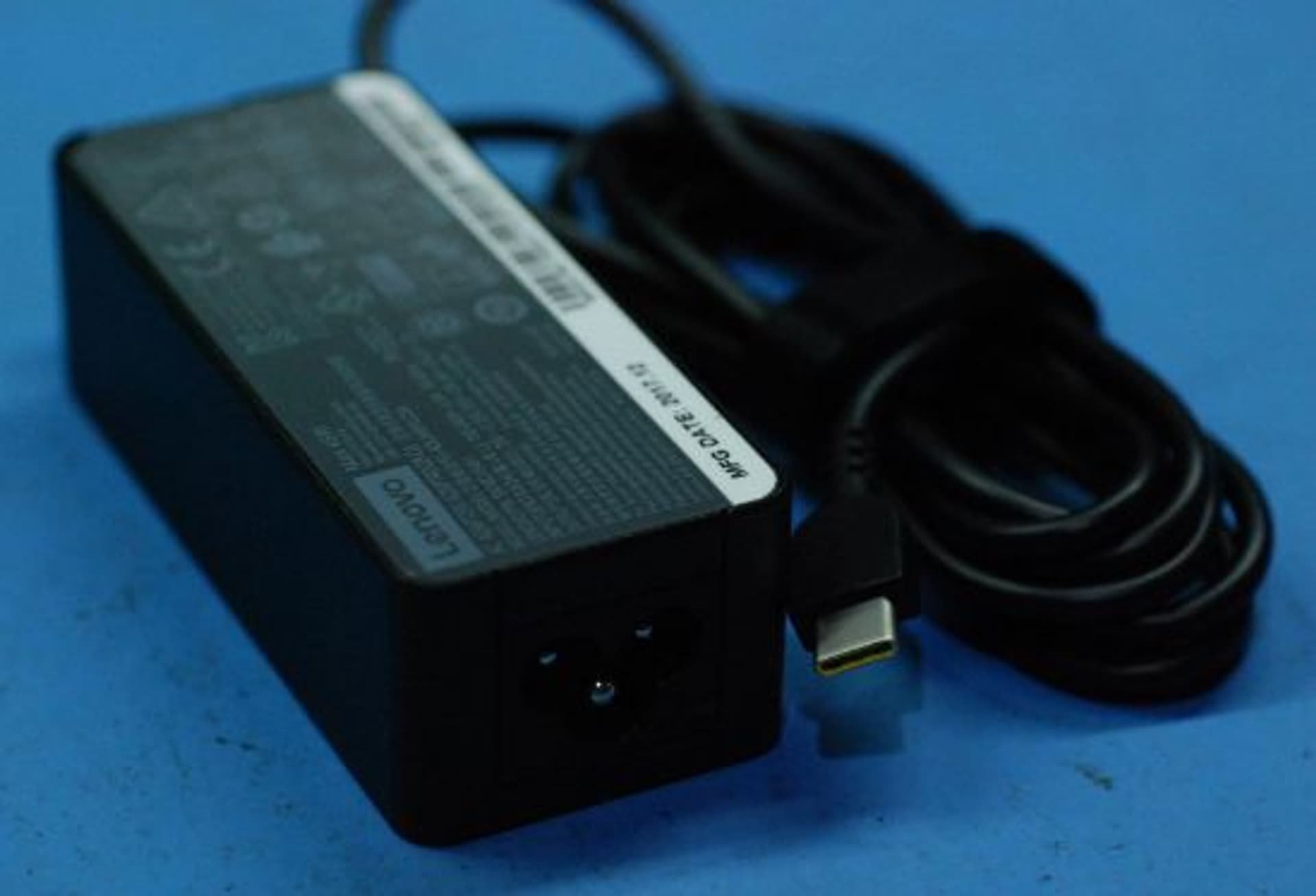 Zasilacz do laptopa Lenovo AC Adapter 45W 20/15/9/5V 3P