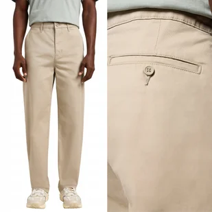 Lee RELAXED CHINO Stone Chetopa Twill LUŹNE BEŻOWE CHINOSY W32 L32 - Spodnie męskie - miniaturka - grafika 1