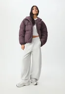 Kurtki damskie - Stradivarius Pikowana kurtka z Kapturem Szary S - miniaturka - grafika 1