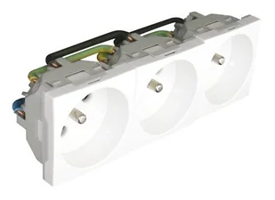 EFAPEL QUADRO45 GNIAZDO 3-KROTNE SHUCKO Z UZIEMIENIEM CZERWONY 45197 SVM - Gniazdka elektryczne - miniaturka - grafika 1